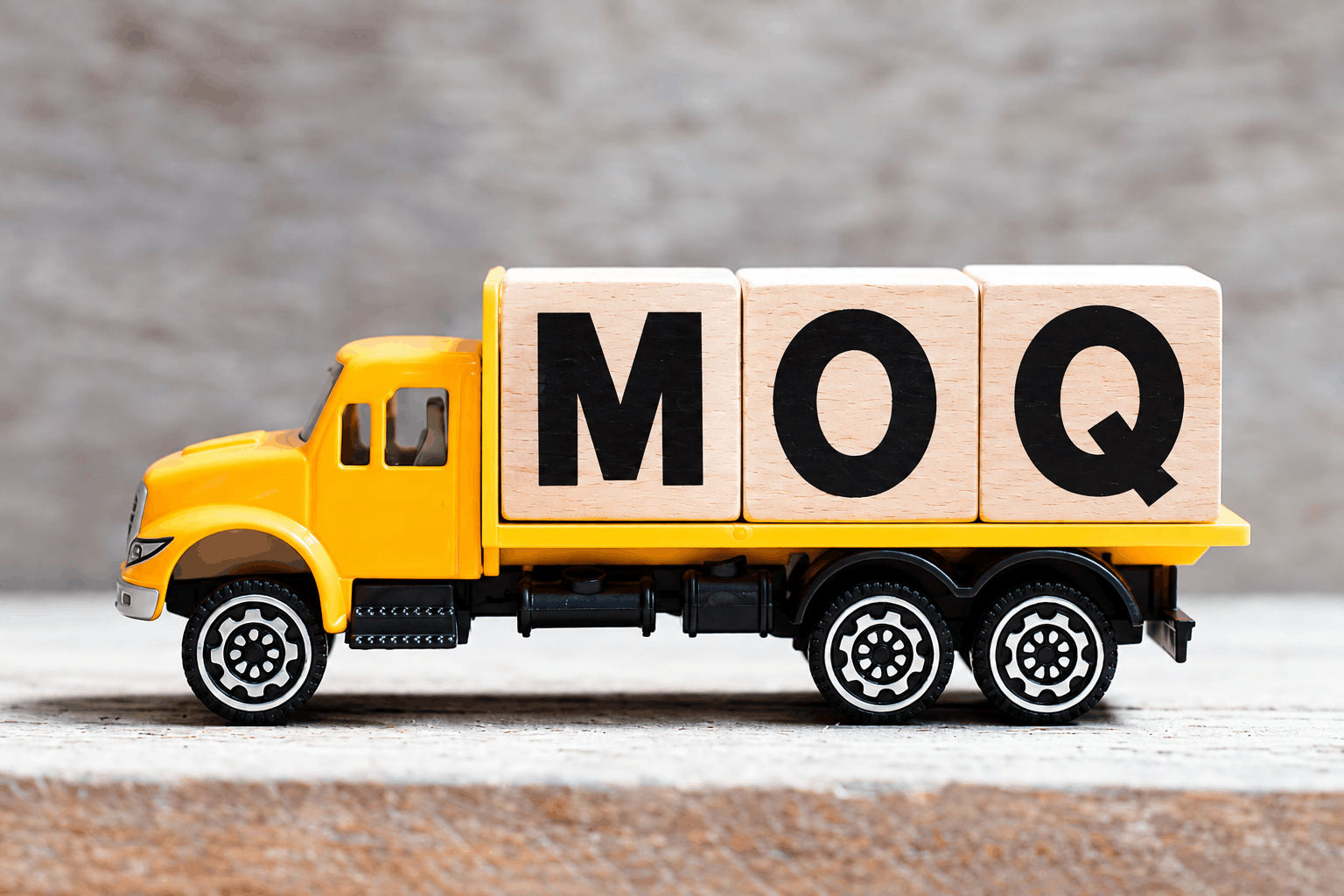 Custom MOQ